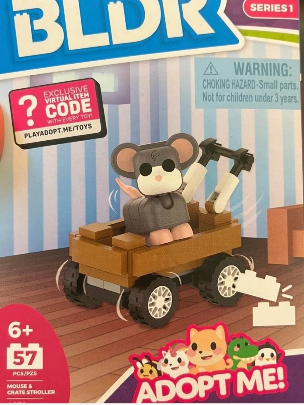 Adopt Me! Kids Building Set - Pink & Red Animal Boat